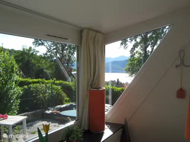 Villagio Néerlandais D09 | Italie, Lacs italiens , Brezzo di Bedero - bungalow Voir le coin salon