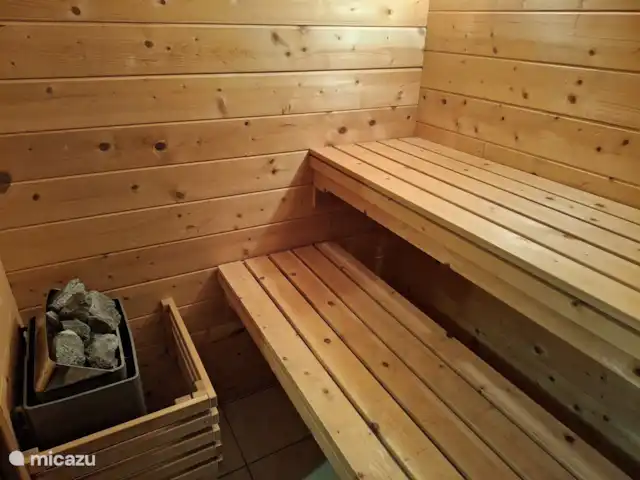 La hacienda en Bélgica, Ardenas, Büllingen - casa de campo nueva sauna finlandesa