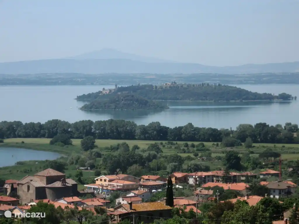 Blick auf den Lago Trasimeno Startseite