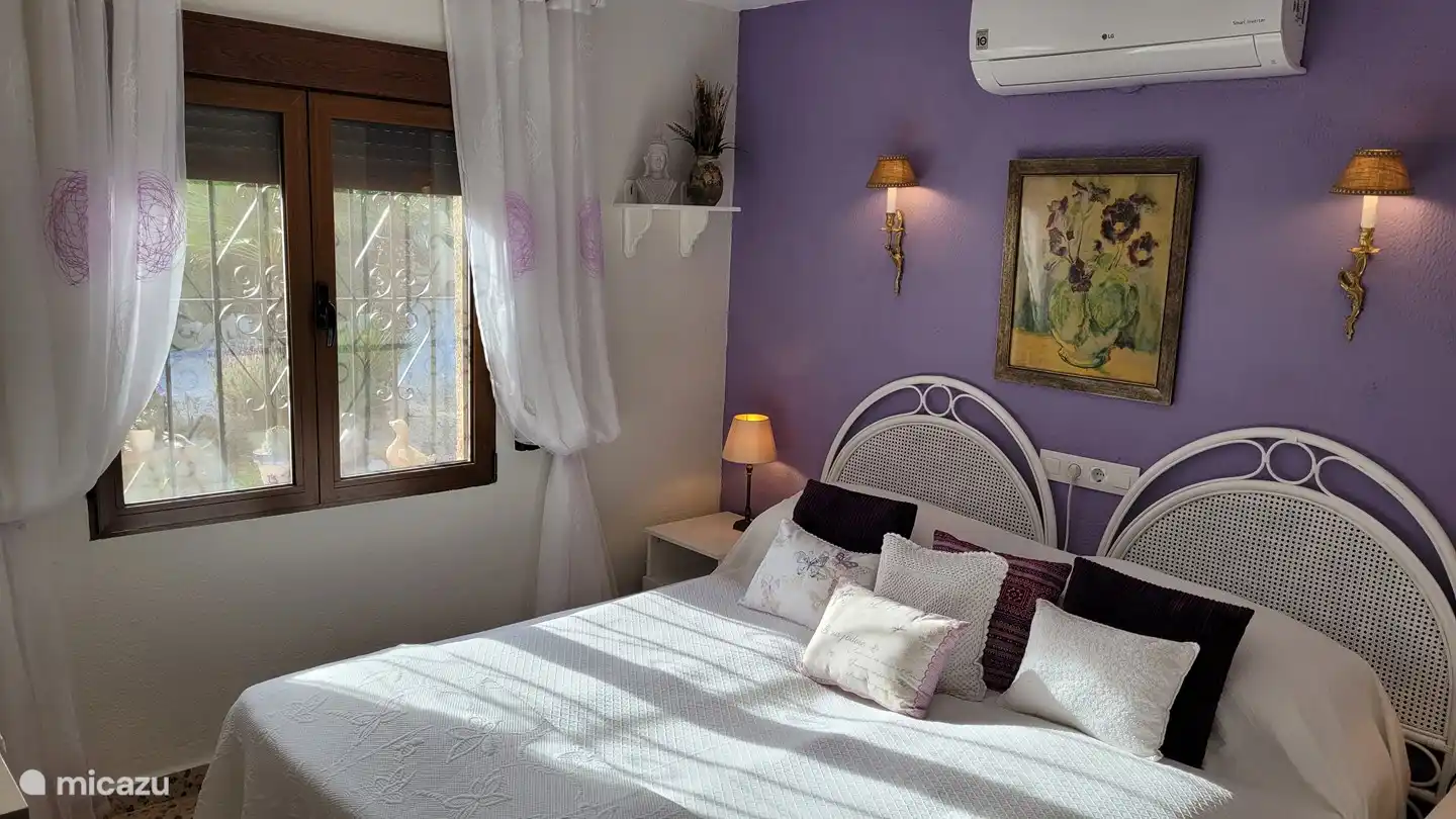 Chambre lavande avec air conditionné