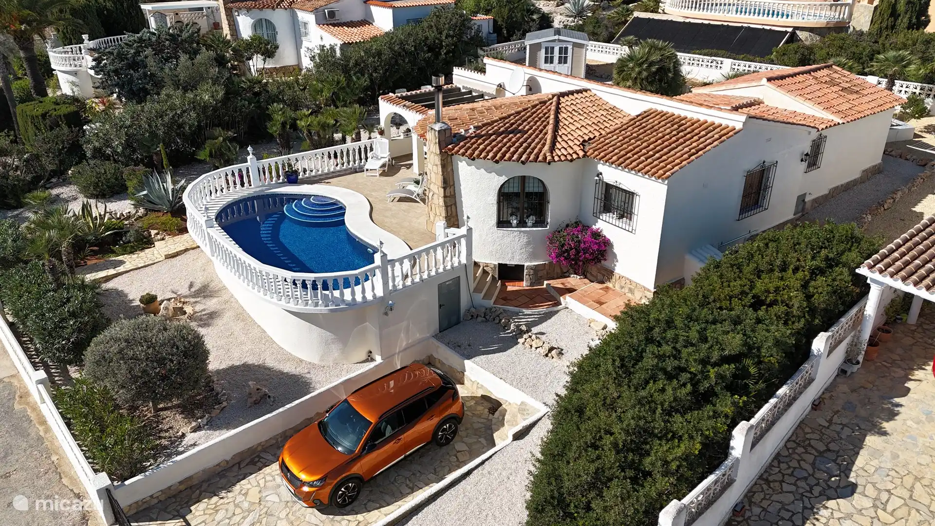 Villa avec place de parking privée