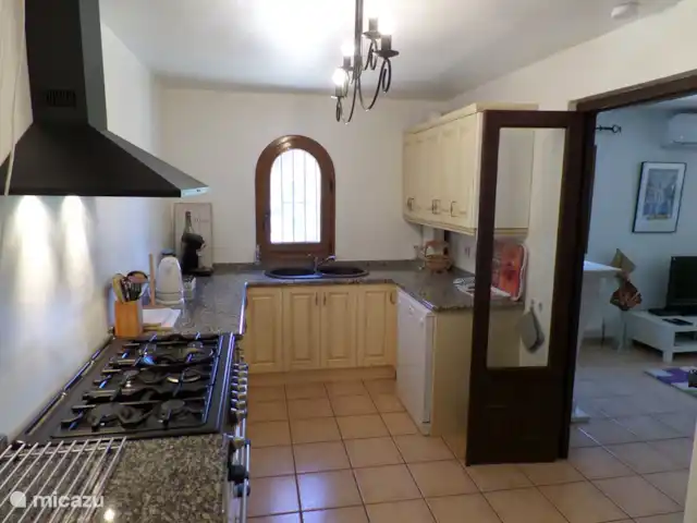 Villa Senomar appartement Picasso huren in Spanje, Costa Blanca, Benissa - vakantiehuis Keuken appartement Picasso