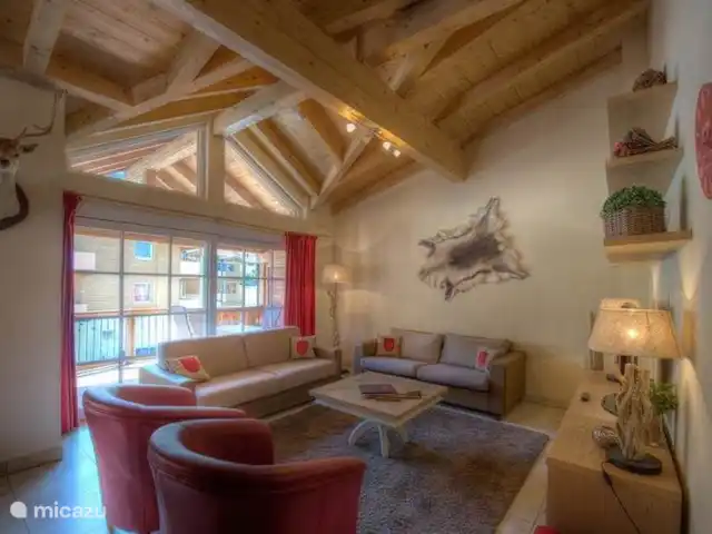 appartement huren in Oostenrijk, Salzburgerland, Kaprun – Kaprun Mountain Resort TopC27 Woonkamer Kaprun Mountain Resort TopC27 bij Kaprun Rentals