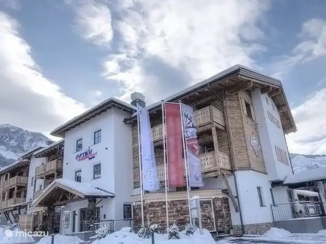 appartement huren in Oostenrijk, Salzburgerland, Kaprun – Kaprun Mountain Resort TopC27 Het prachtige appartementencomplex Kaprun Mountain Resort waarin uw appartement zich bevindt.