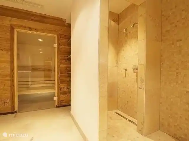 appartement huren in Oostenrijk, Salzburgerland, Kaprun – Kaprun Mountain Resort TopC27 Geniet van de wellness of Kaprun Mountain Resort.