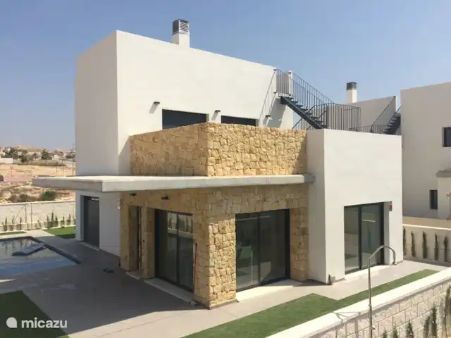 Location de Vacances Espagne, Costa Blanca, Ciudad Quesada, villa - Villa Entre Lagos Location de Vacances Espagne, Costa Blanca, Ciudad Quesada, villa - Villa Entre Lagos