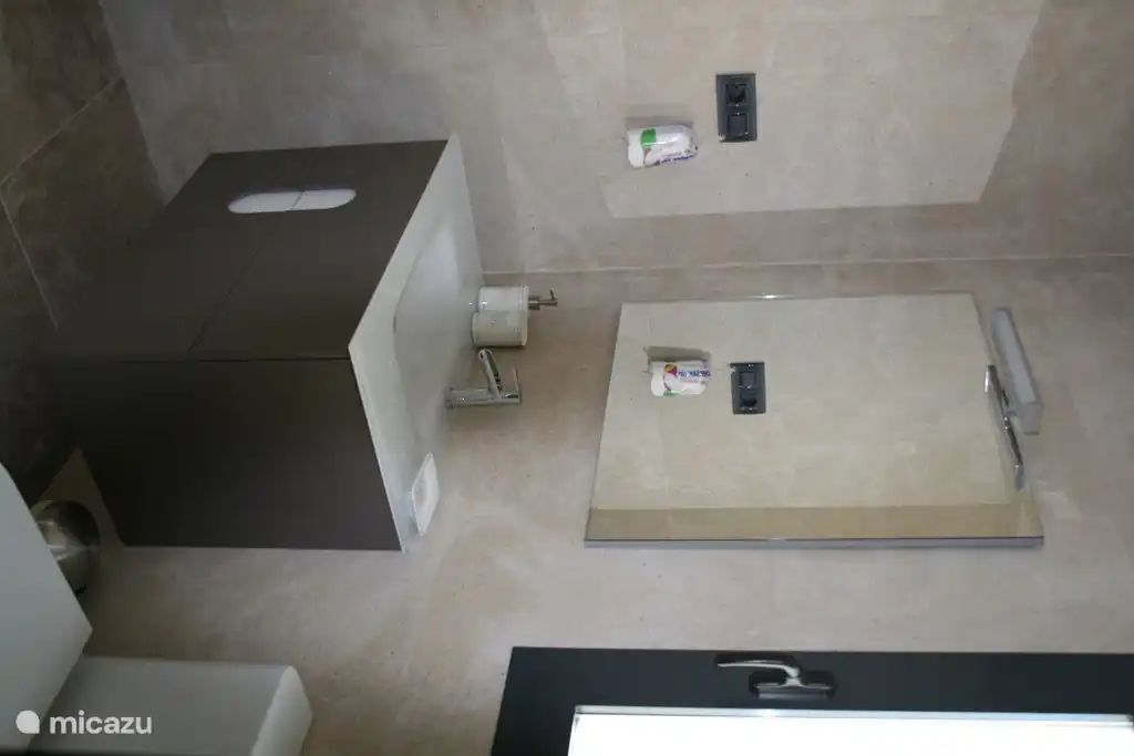 Fußboden im Badezimmer.