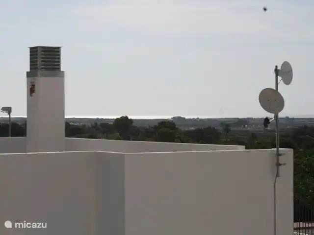 Location de Vacances Espagne, Costa Blanca, Ciudad Quesada, villa - Villa Entre Lagos Vue mer depuis la terrasse sur le toit.