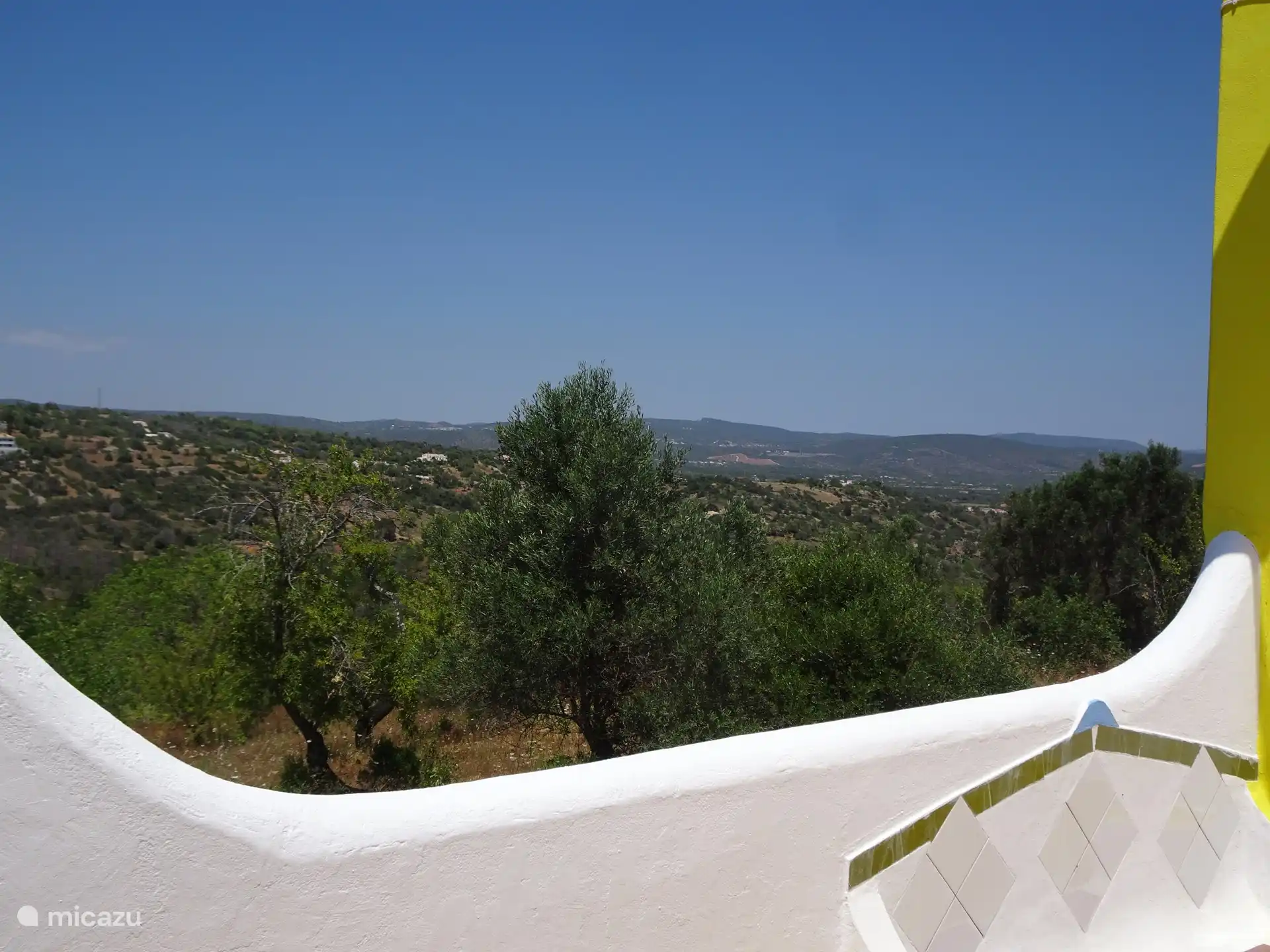 You have this view from the terrace next to the Quinta