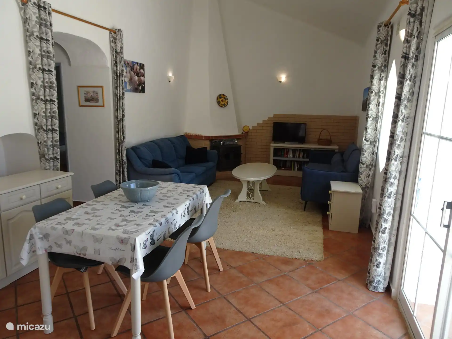 Dining table with the living room