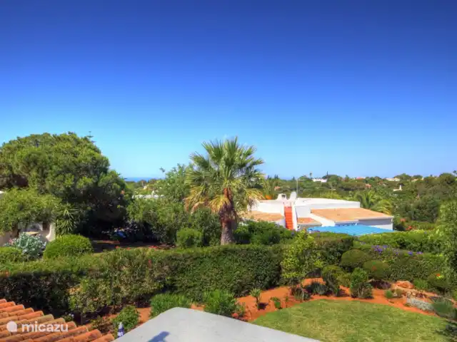 Os Quatros, Quinta do Paraíso | Portugal, Algarve, Carvoeiro - villa Vue depuis la terrasse sur le toit