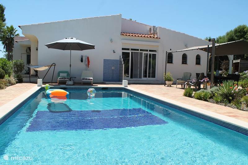 Vacation rental Portugal, Algarve, Livramento Holiday house Casa Antonius