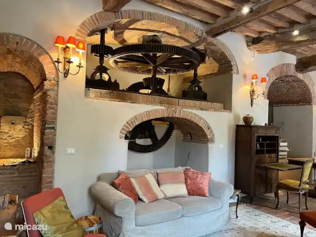 Il Mulino | Italie, Toscane, Lucca - moulin Parterre : l'ancien espace de travail