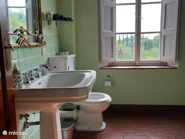 Il Mulino | Italie, Toscane, Lucca - moulin Salle de bain partagée par 'Louise' et 'Leslie'