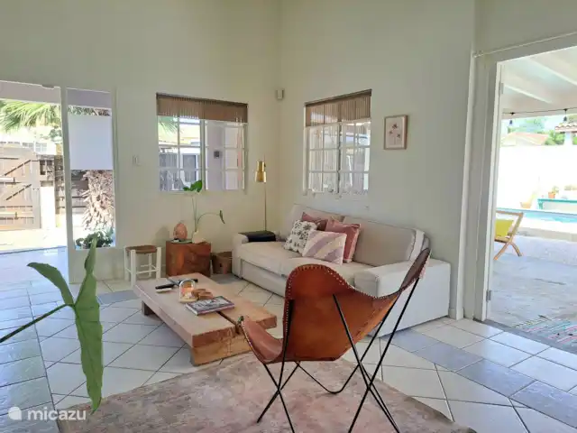 Location de Vacances Aruba, Oranjestad, San Barbola, maison de vacances - Cas Barbola, maison avec piscine privée Le salon