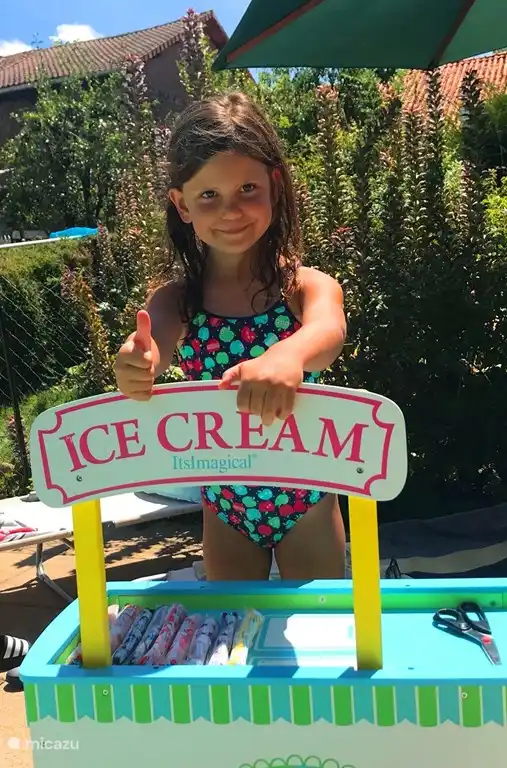 Olivia, one of the 2018 guests