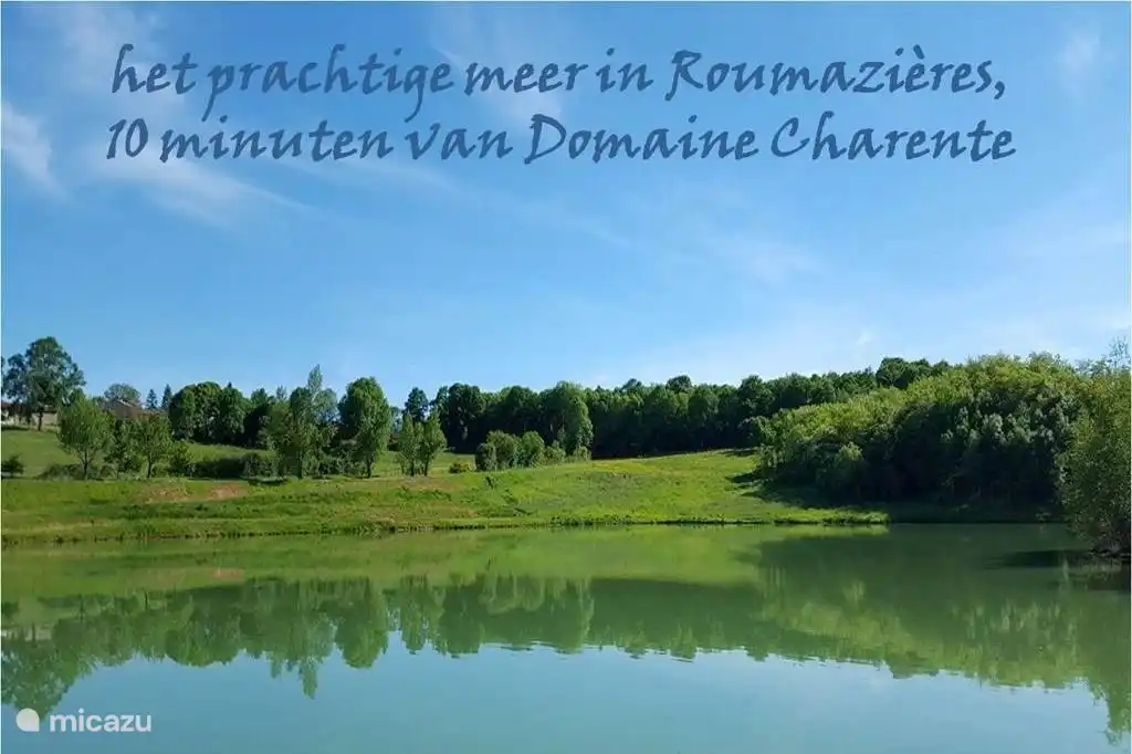 In Roumazieres: beautiful lake with beach, picnic tables, catering. In this village (10 min. drive) there are also all necessary shops and supermarkets. Welcome!