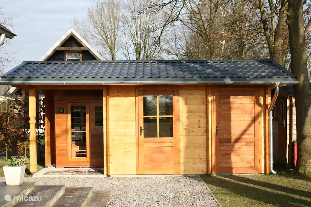 Gartenhaus mit Infrarotsauna