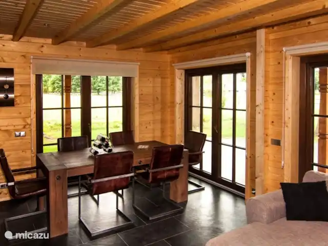 Houten villa Tine huren in Nederland, Overijssel, Den Ham - vakantiehuis Eettafel