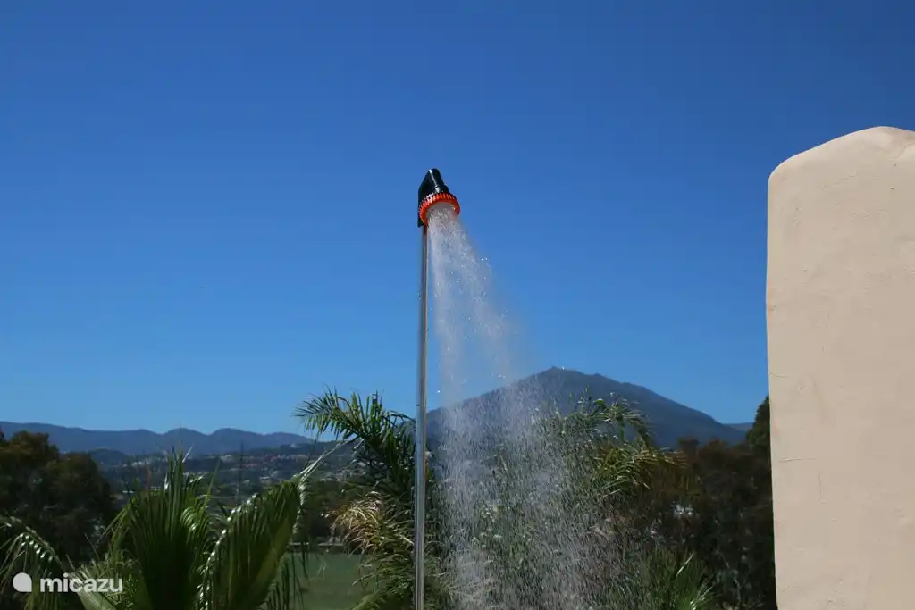 Auf der Dachterrasse ist sehr schön in der Dusche!