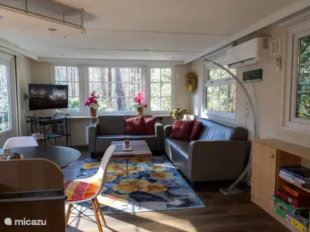 La martre des arbres | Pays-Bas, Gueldre, Emst (Epe) - chalet Le coin salon confortable