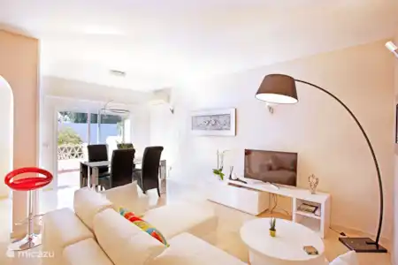 Vakantiehuis Spanje, Costa del Sol, Marbella appartement Schitterend appartement in Aloha Woonkamer