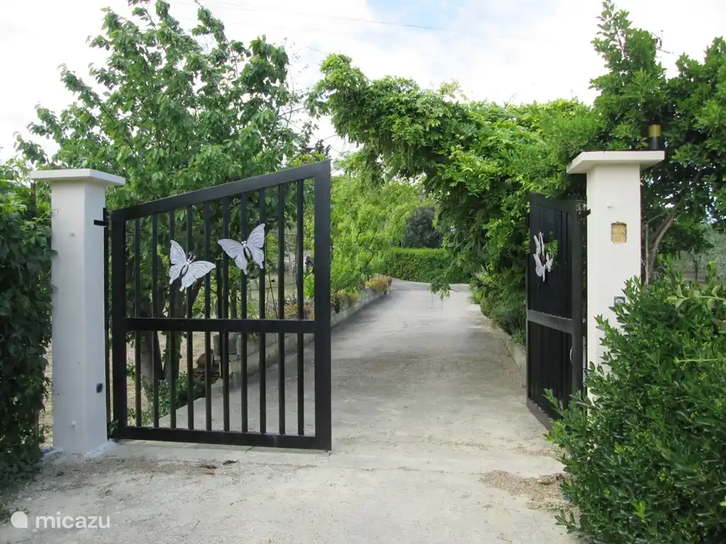 Eingang Casa La Farfalla