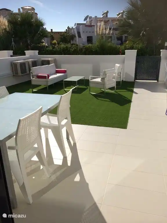 Terrasse + Jardin Sud
