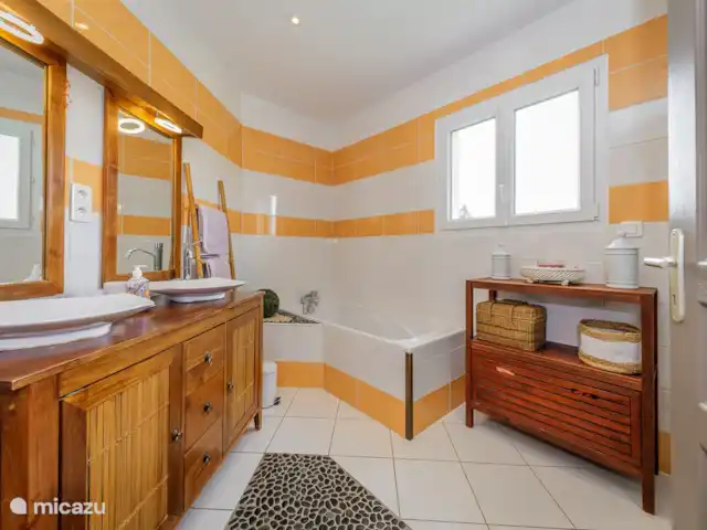 Raphaëlle | France, Dordogne, Muguet - maison de vacances Salle de Bains