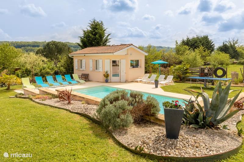 Vacation rental France, Dordogne, Muguet Holiday house Raphaelle