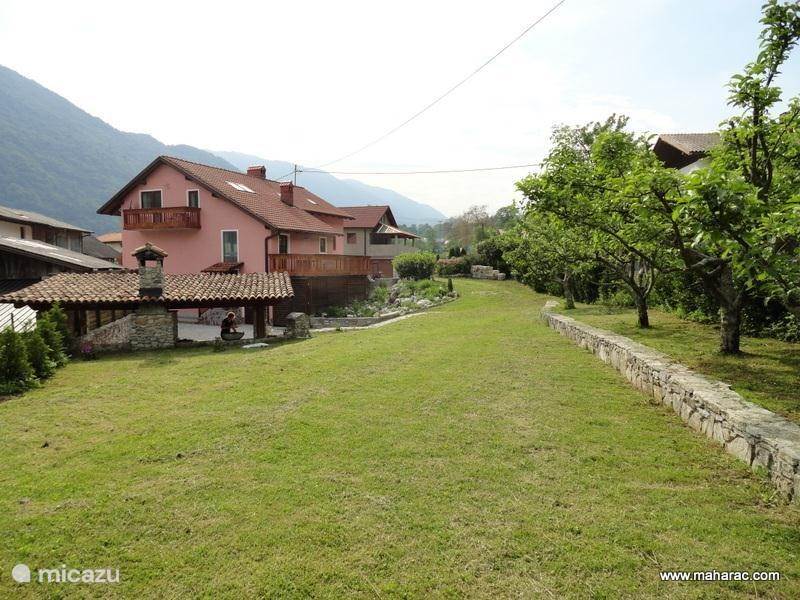 Casa vacacional Eslovenia, Alpes Julianos, Kobarid Apartamento Casa de vacaciones Maharac, ap. Kolovrat