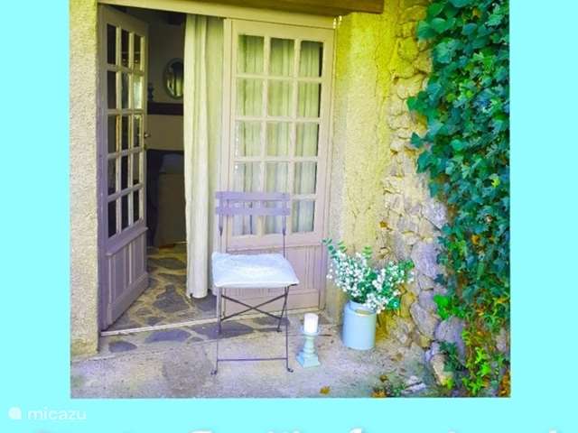 Holiday home in France, Charente, Mazières - holiday house Family Apartment Le Jardin 2-4 p