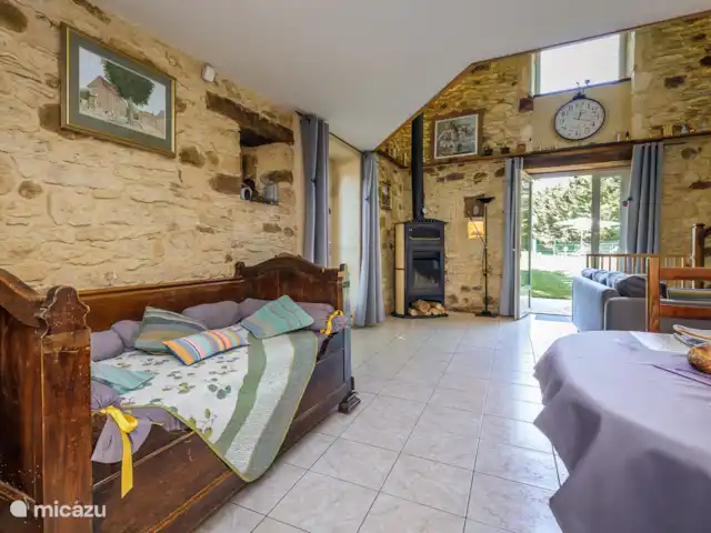 Casalle | France, Lot, Montcléra - maison de vacances Le salon