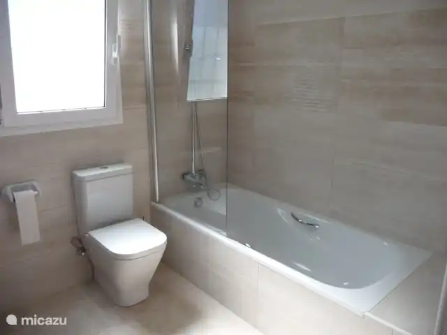 Villa Niña en España, Costa Blanca, Jávea - casa vacacional Cuarto de baño con bañera (Dormitorio principal)