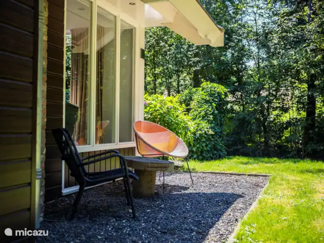 vakantiehuis huren in Nederland, Friesland, Oudemirdum – Vakantiehuis Friesland Favoriet plekje om 's avonds wild te spotten voor het huis.