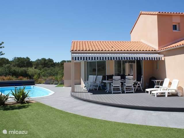 Casa vacacional Francia, Vendée – villa 8 p chalet piscina piscina