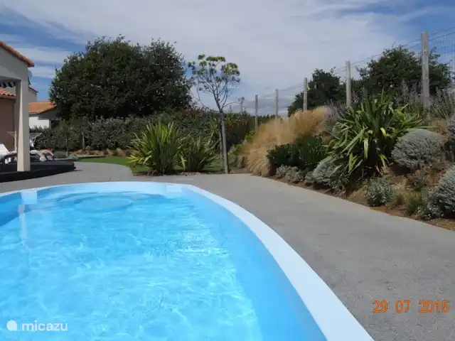 Villa individuelle 8 p piscine | France, Vendée, Château-d'Olonne - villa Jardin ensoleillé avec vue dégagée et beaucoup d'intimité.