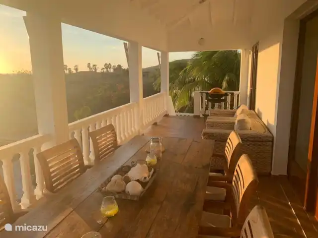 Villa Coral Curazao en Curazao, Bandabou (oeste), Coral Estate, Rif St.Marie - villa Porche V1er piso - Villa Coral Curaçao