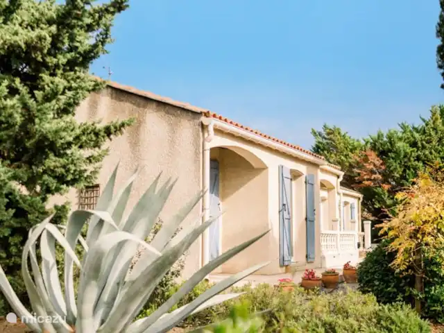 Villa Laurier Rose | France, Hérault, Olonzac-Beaufort - villa