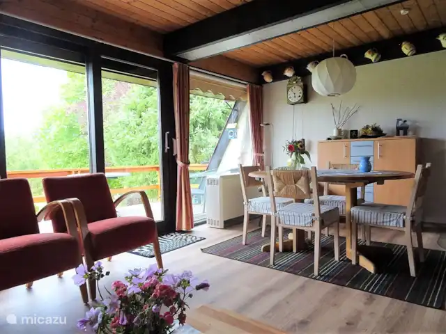 vakantiehuis huren in Duitsland, Beieren, Lichtenberg (Opper-franken)  – Vakantiehuis 'Fuchswechsel' Woonkamer