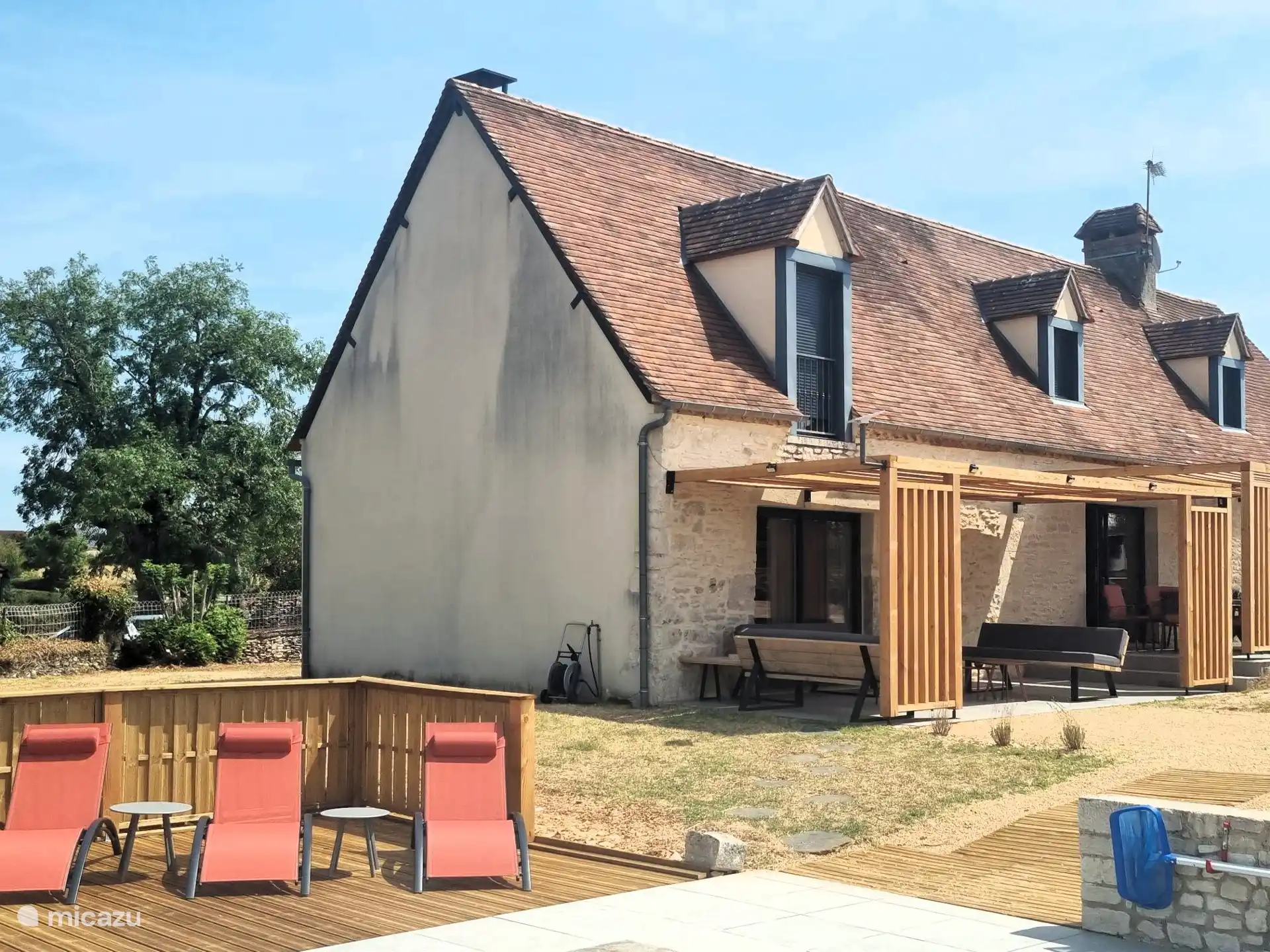 Holiday home with large private pool
