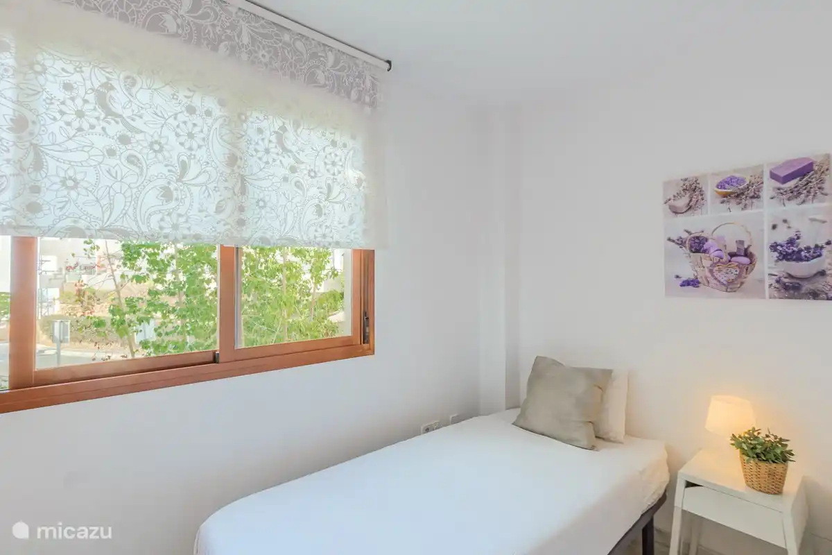 Second bedroom apartment