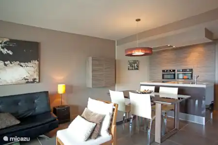 Vakantiehuis Spanje, Costa del Sol, Mijas Costa appartement Modern apartment met fraai zeezicht Eethoek