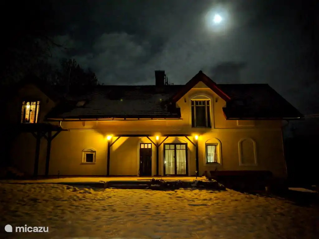 parte trasera de la casa, tomada del jardín