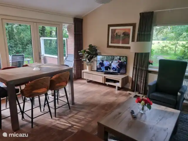 Le Martin-pêcheur | Pays-Bas, Gueldre, Winterswijk - bungalow impression salon, lumineux et spacieux