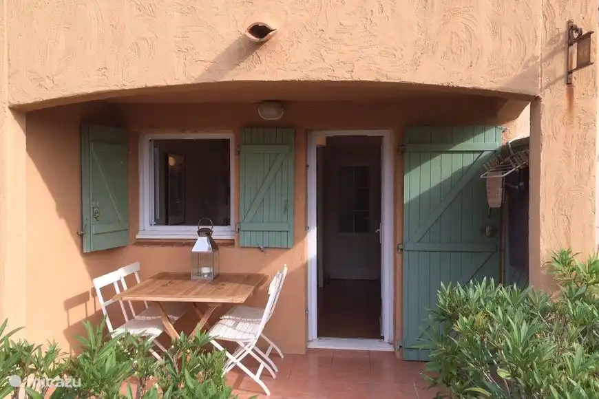 Studio Corniche Terrasse