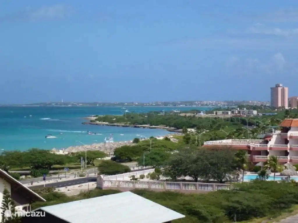 Rent a apartment Oasis Aruba Oceanfront 14 in Boegoeroei, North, Aruba Micazu