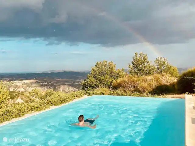 Villa Monte Calvo, Casa Vista Mare en Italia, Marche, Appignano - apartamento Piscina infinita