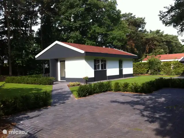 LuxeVakantiebungalow Denekamp Twente huren in Nederland, Overijssel, Denekamp - bungalow 2 ruime parkeerplekken
