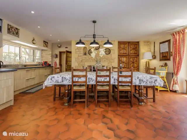 Tronquiere huren in Frankrijk, Dordogne, Lacropte - vakantiehuis Eethoek